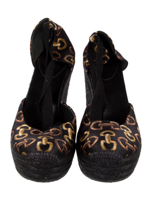 Gucci Horsebit Accent Satin Pumps