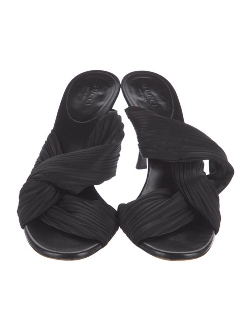 Gucci Pleated Accents Slides