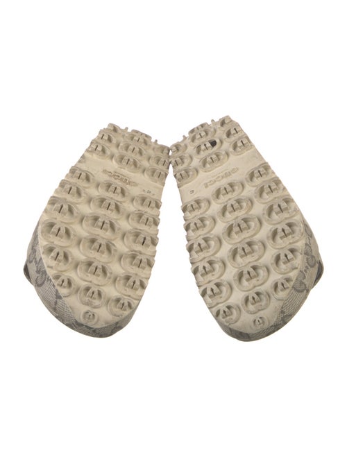 Gucci Interlocking G Logo Rubber Slides