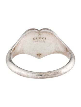Gucci Enamel Interlocking G Heart Ring