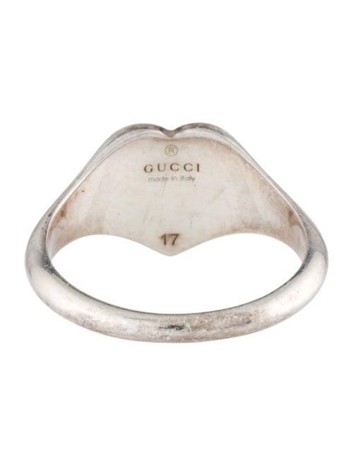 Gucci Enamel Interlocking G Heart Ring