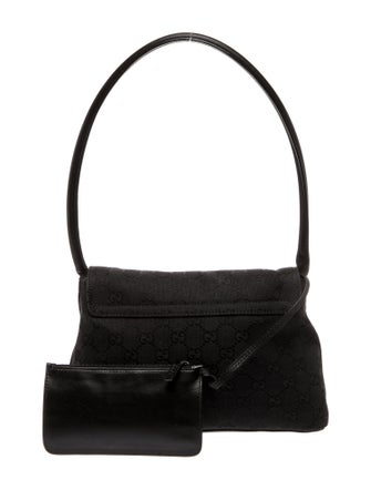 Gucci GG Canvas GG black shoulder bag.