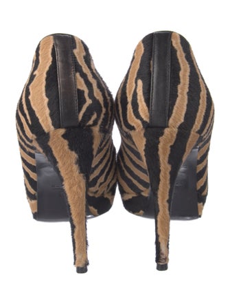 Gucci Ponyhair Animal Print Pumps