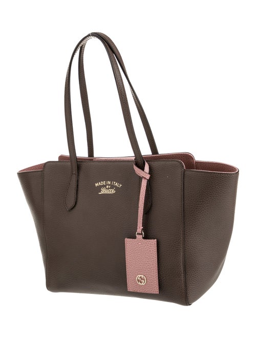 Gucci Leather Swing Small