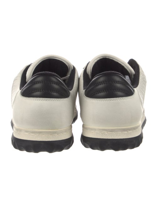 Gucci Interlocking G Logo Leather Sneakers