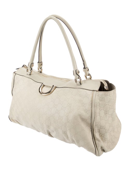 Gucci GG Signature Abbey