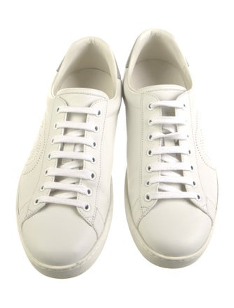 Gucci Interlocking G Logo Leather Sneakers