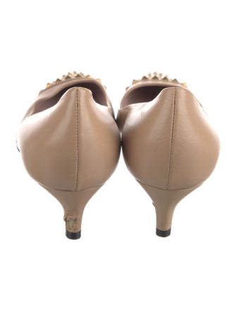 Gucci Rockstud Accents Leather Pumps