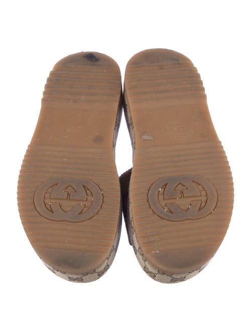 Gucci GG Canvas Canvas Slides