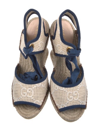 Gucci Double G Logo Canvas Pumps