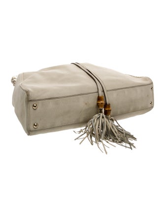 Gucci GG Signature Peggy