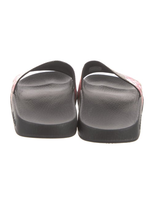 Gucci GG Supreme Rubber Slides