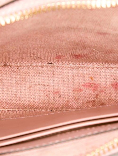 Gucci GG Signature Crossbody Bag