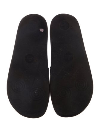Gucci GG Logo Rubber Slides