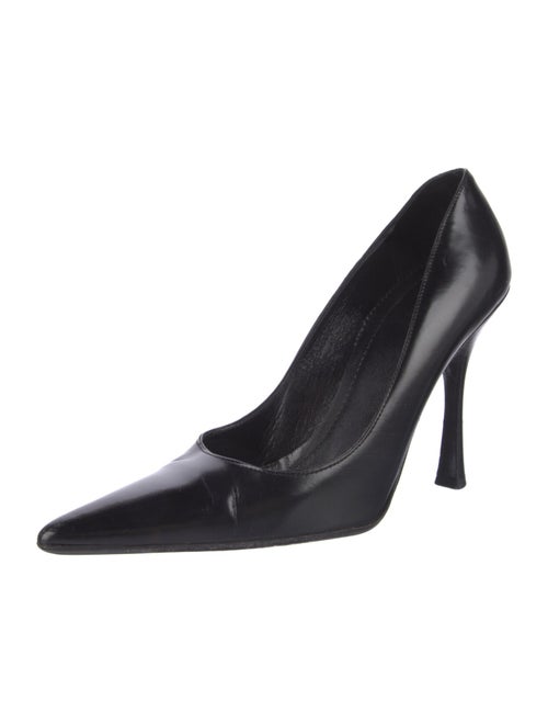 Gucci Leather Pumps