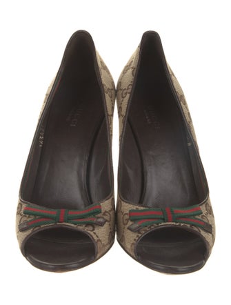 Gucci GG Canvas Canvas Pumps