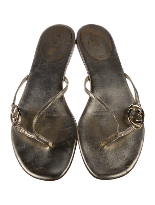Gucci Sukey Logo Leather Flip Flops