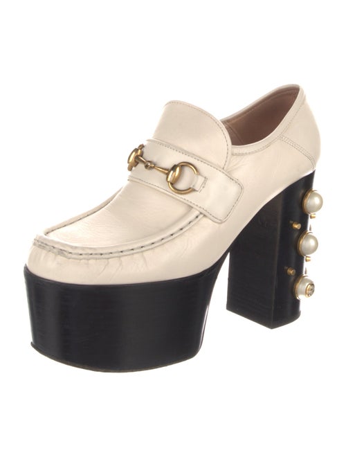 Gucci Faux Pearl Accents Leather Pumps