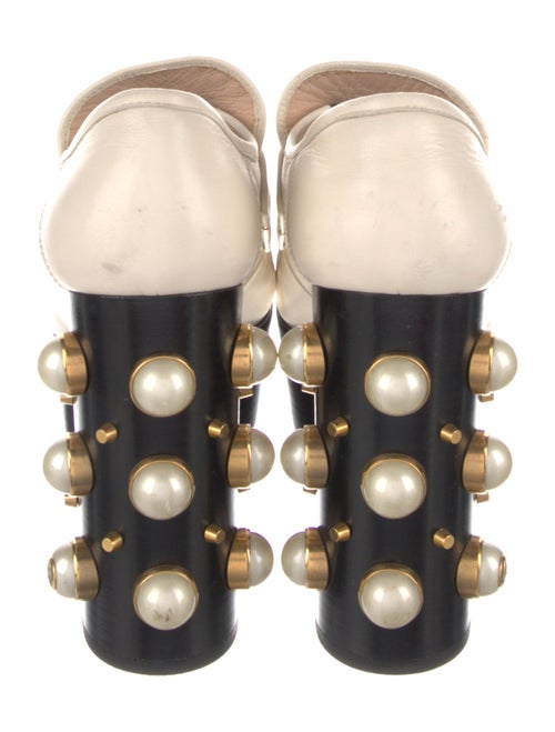 Gucci Faux Pearl Accents Leather Pumps