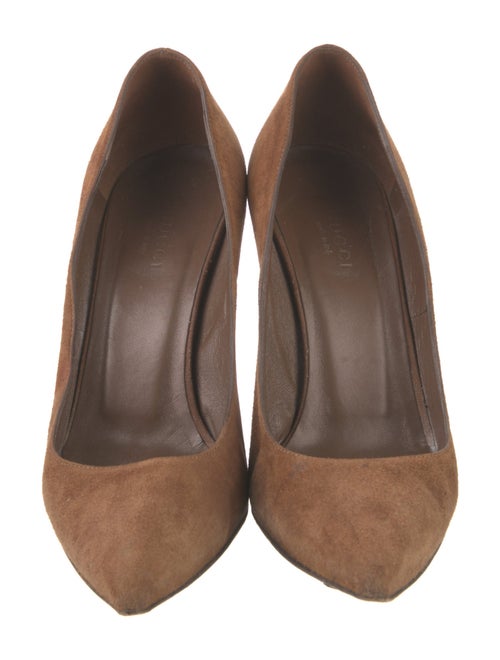 Gucci Suede Pumps