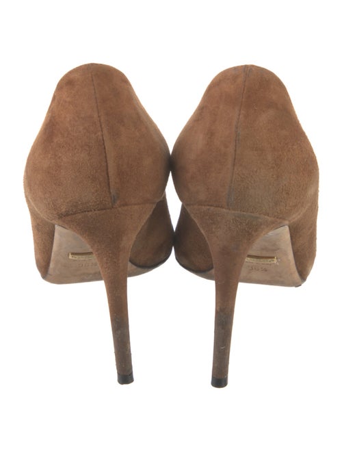 Gucci Suede Pumps