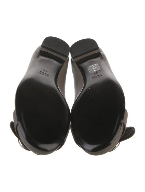Gucci Double G Logo Leather Ballet Flats