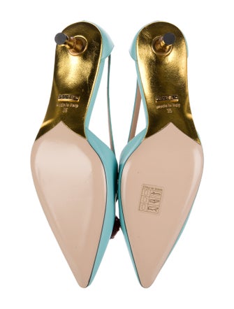 Gucci Interlocking G Logo Leather Pumps