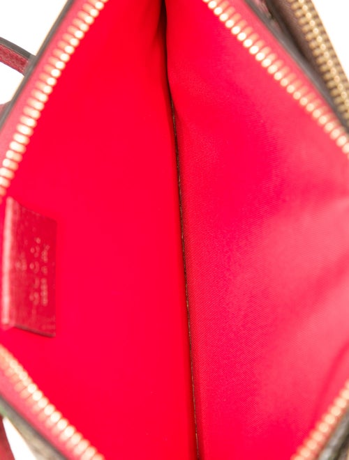 Gucci GG Supreme Crossbody Bag