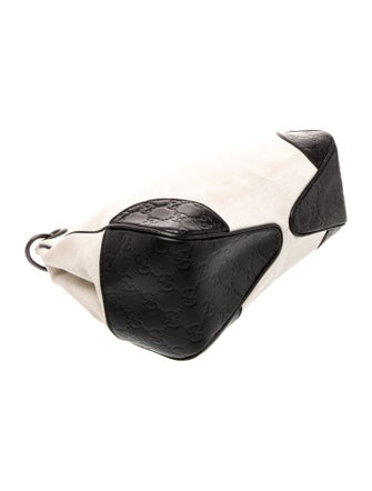 Gucci GG Signature Shoulder Bag
