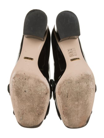 Gucci Patent Leather Fringe Trim Accent Pumps