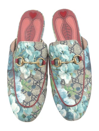 Gucci GG Supreme Mules