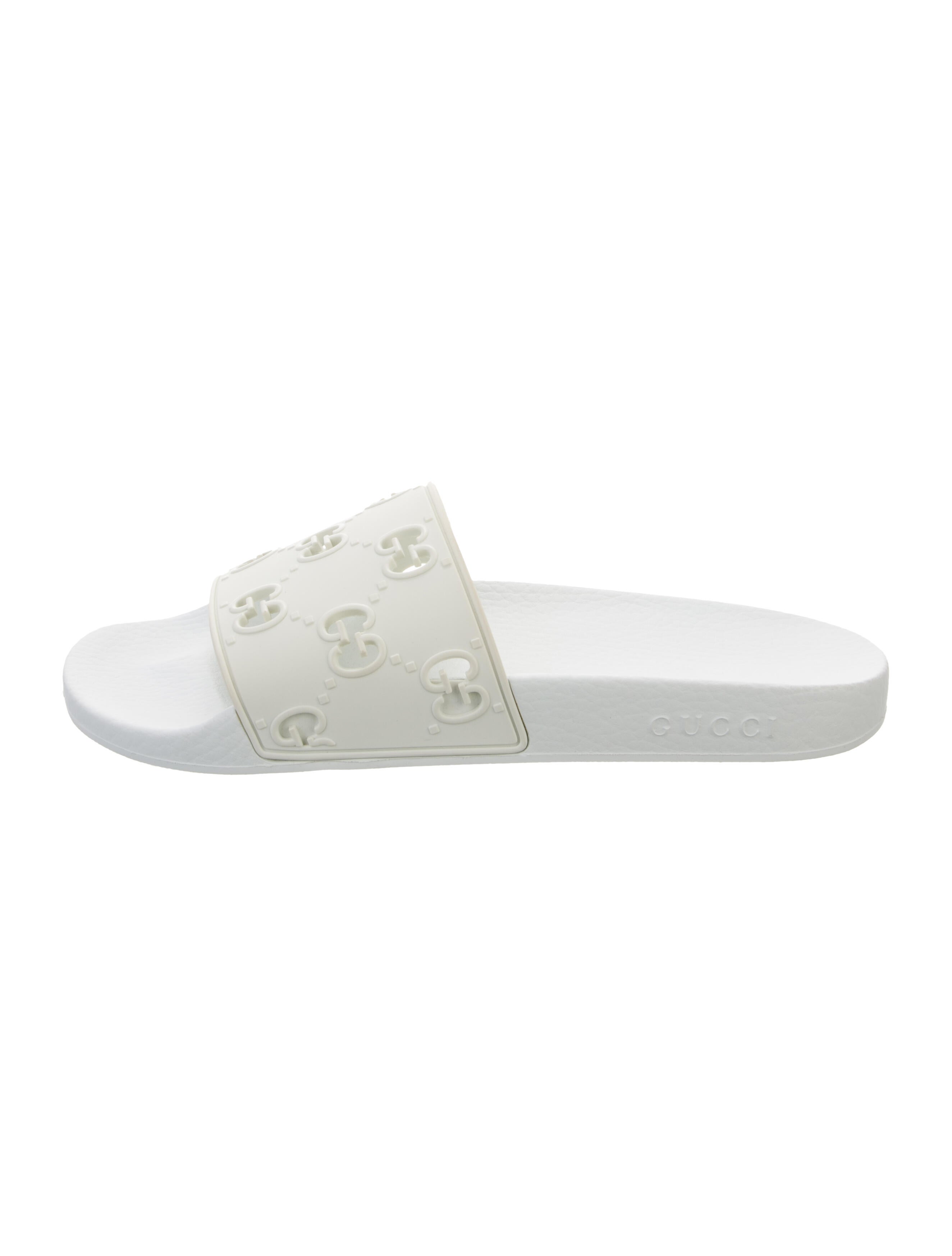 Gucci GG Signature Rubber Slides