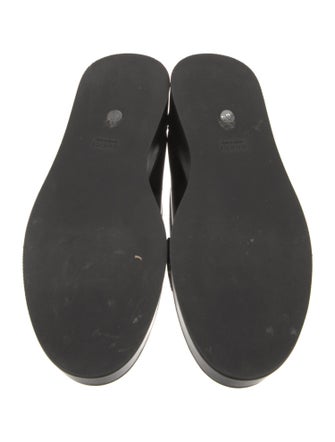 Gucci Horsebit Accent Leather Loafers