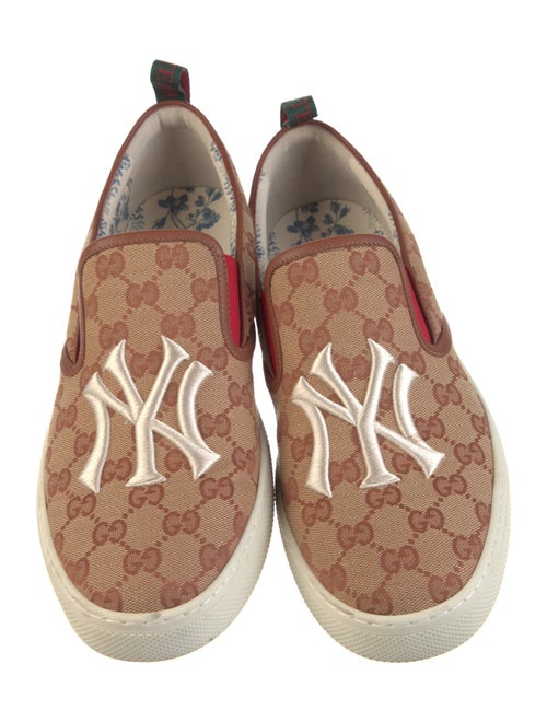 Gucci GG Canvas Canvas Sneakers