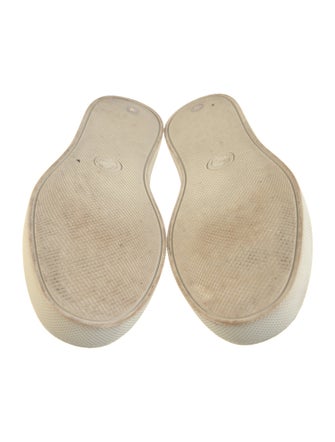 Gucci GG Canvas Canvas Sneakers