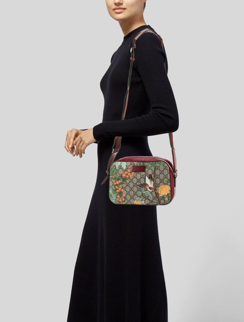 Gucci GG Supreme Tian Camera Bag