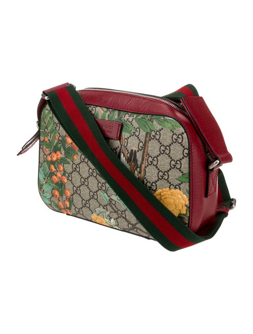 Gucci GG Supreme Tian Camera Bag