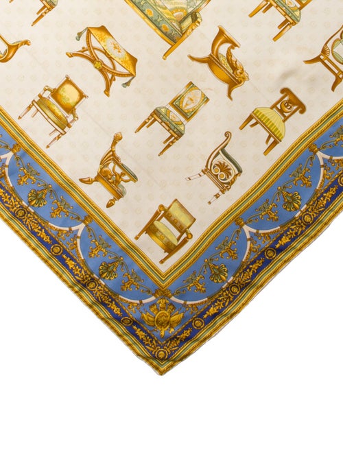 Gucci Silk Printed Scarf