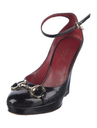 Gucci Horsebit Accent Patent Leather Pumps