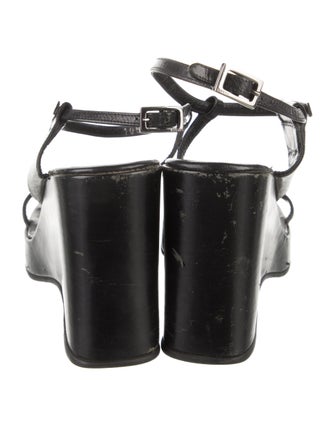 Gucci Leather Slingback Sandals