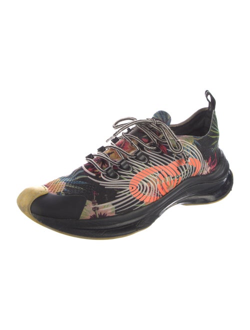 Gucci Interlocking G Logo Sneakers