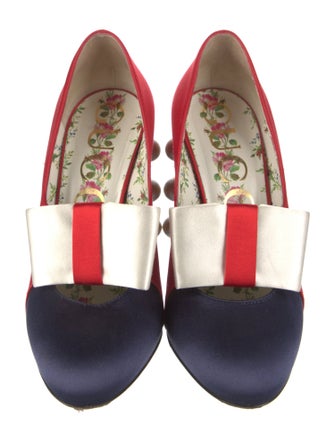 Gucci Faux Pearl Accents Satin Pumps