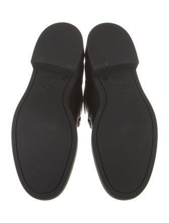 Gucci Chain-Link Accent Leather Chelsea Boots