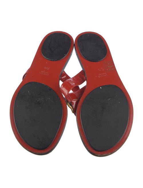 Gucci Microguccissima Pattern Patent Leather T-Strap Sandals
