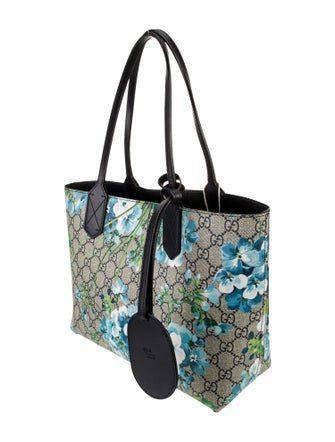 Gucci GG Supreme Reversible Small