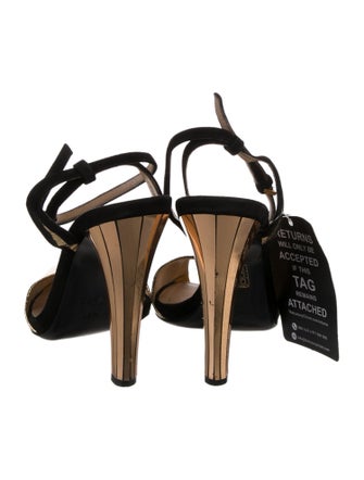 Gucci Leather Slingback Pumps