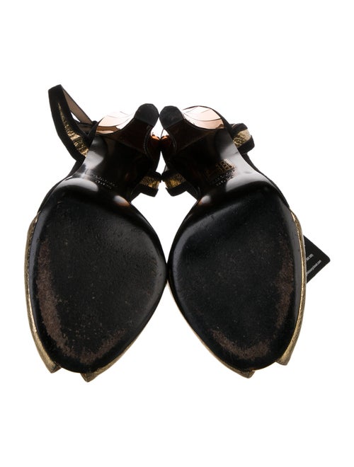 Gucci Leather Slingback Pumps