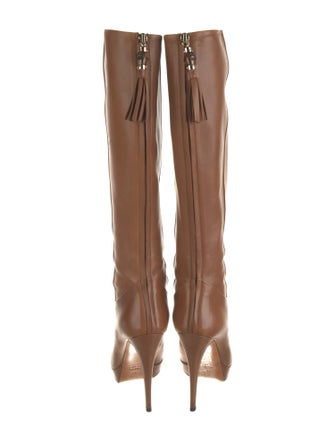 Gucci Leather Tassel Accents Boots