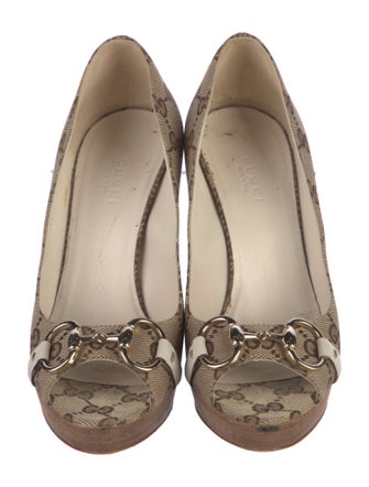 Gucci GG Canvas Canvas Pumps