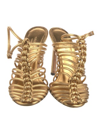 Gucci Leather Slingback Pumps